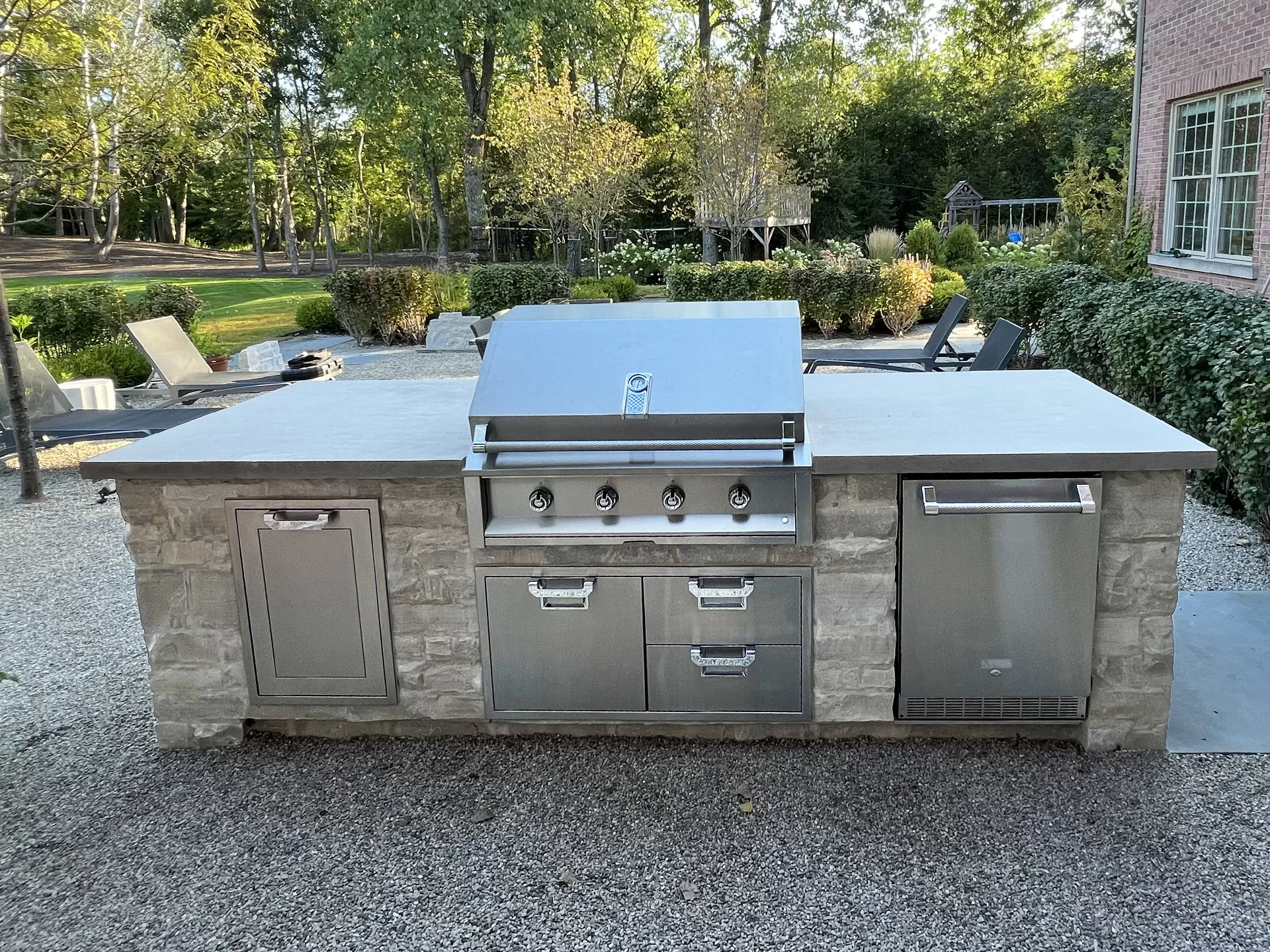 Outdoor Kitchen