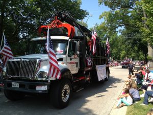 Kinnucan Boom Truck Lake Bluff 4th of July