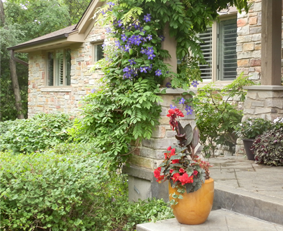 A residence with Kinnucan landscape maintenance - Kinnucan's green services calendar.