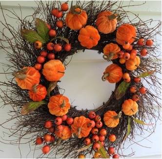 Wreath | Kinnucan Tree Experts & Landscape Company